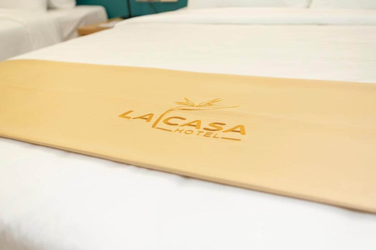 La Casa Tuy Hoa Hotel ภายนอก รูปภาพ
